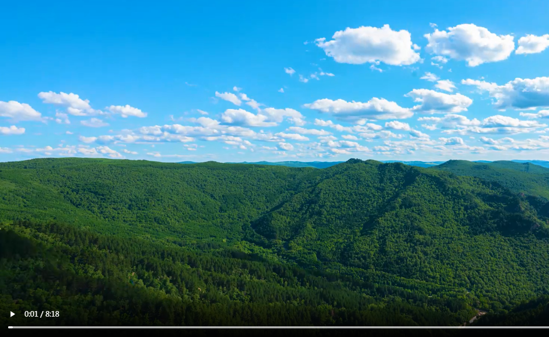 在內蒙古赤峰市喀喇沁旗馬鞍山村,有漢族,蒙古族,滿族等多民族群眾